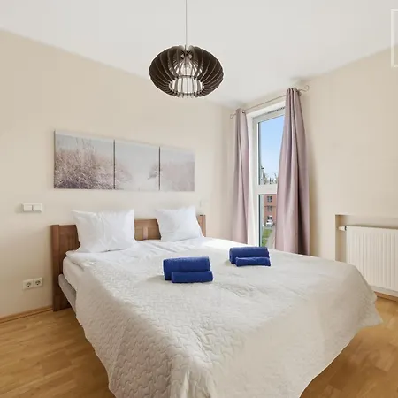 Kalaranna Gem Near Beach, Port & Old Town Appartement *